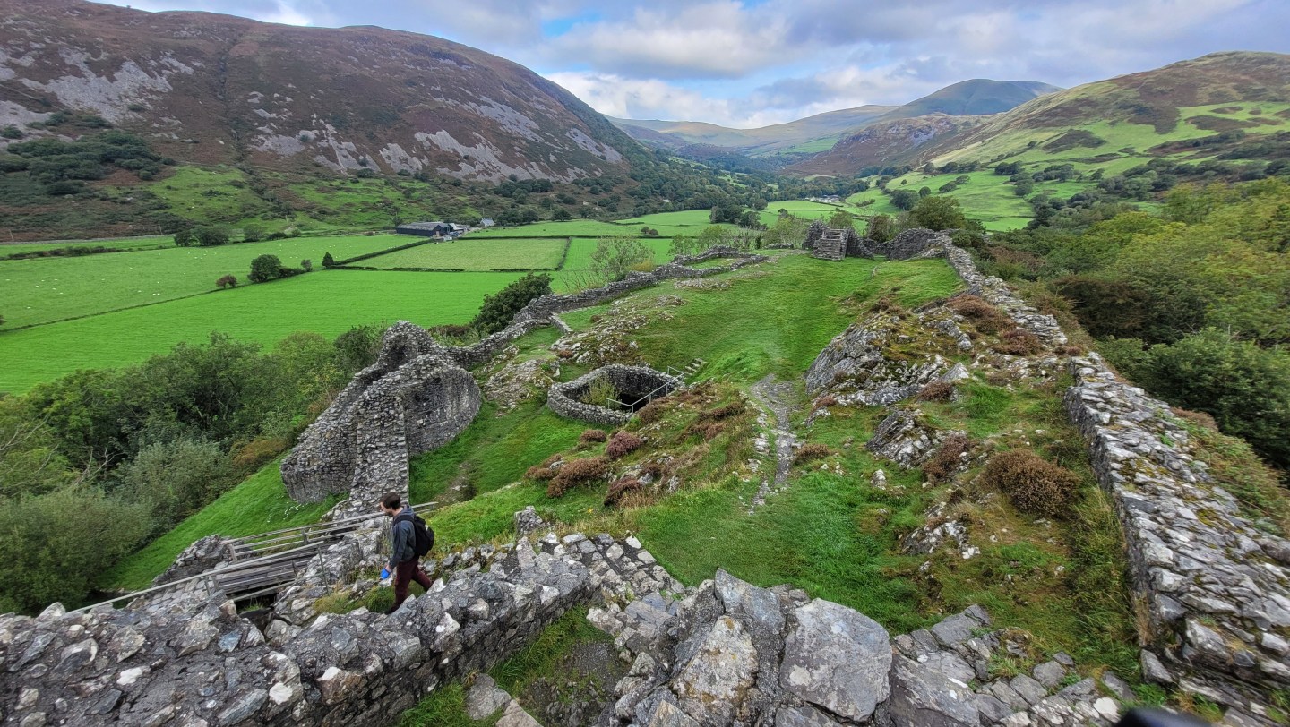 the-legends-of-cadair-idris-coraljackz-that-history-couple