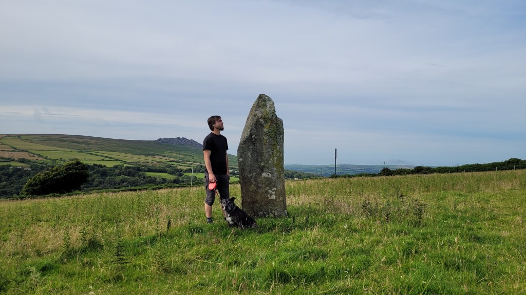 Y Garreg Hir/Trefach – Standing&nbsp;Stone
