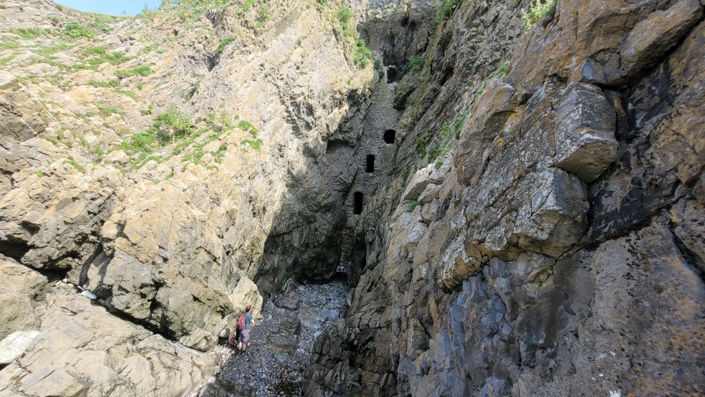 Culver Hole/The Smuggler’s Cove – Gower,&nbsp;Wales